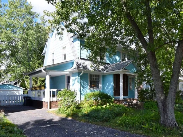 2656 S Taylor Rd, Cleveland Heights, OH 44118