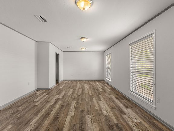 3rd image of 1107 Hicks St