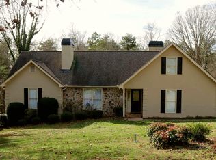 4026 Soapstone Ln, Gainesville, GA 30506