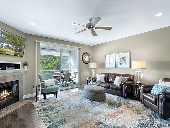 3rd image of 186 Sunset Palms Dr #4Q