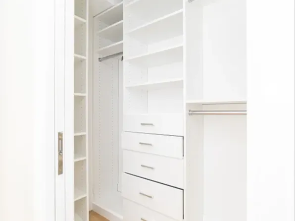 227 East 67th Street image 8 of 18