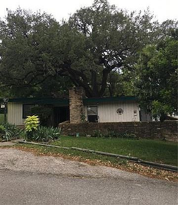 3rd image of 701 Meadow Lark Ave