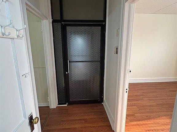2nd image of 7979 Oxford Ave #2