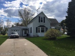 418 E Main St, Eitzen, MN 55931