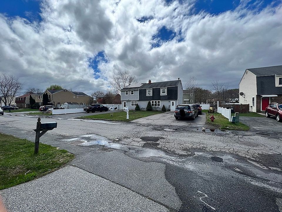 2nd image of 50-52 Adelaide Ave