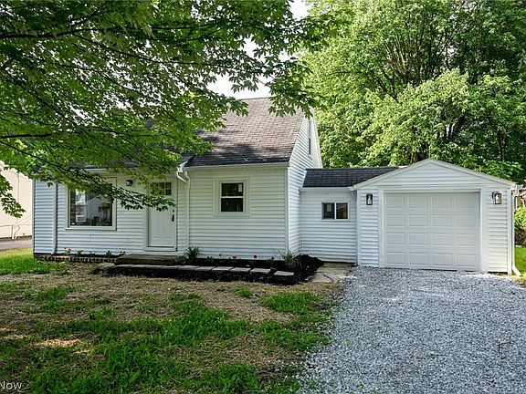 2nd image of 2468 Hillstock Ave