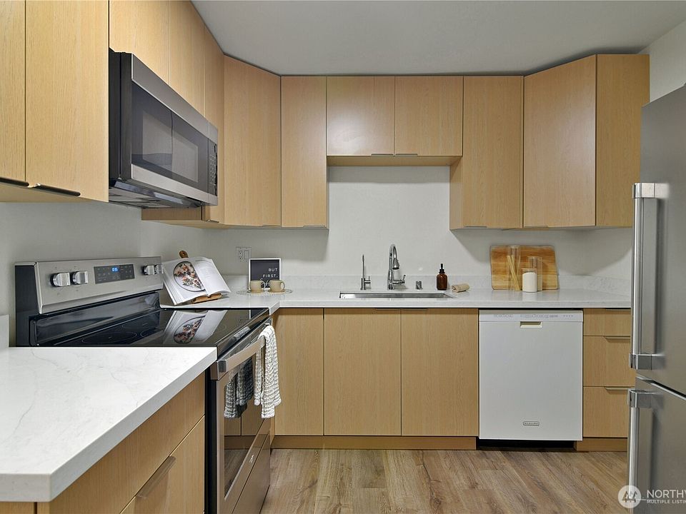 1st image of 6236 137th Pl NE APT 229