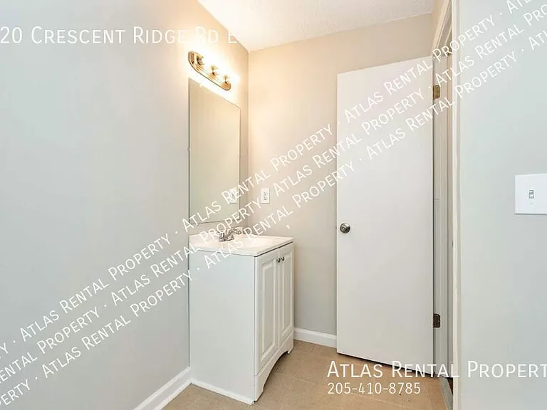 720 Crescent Ridge Rd E — Photo 21