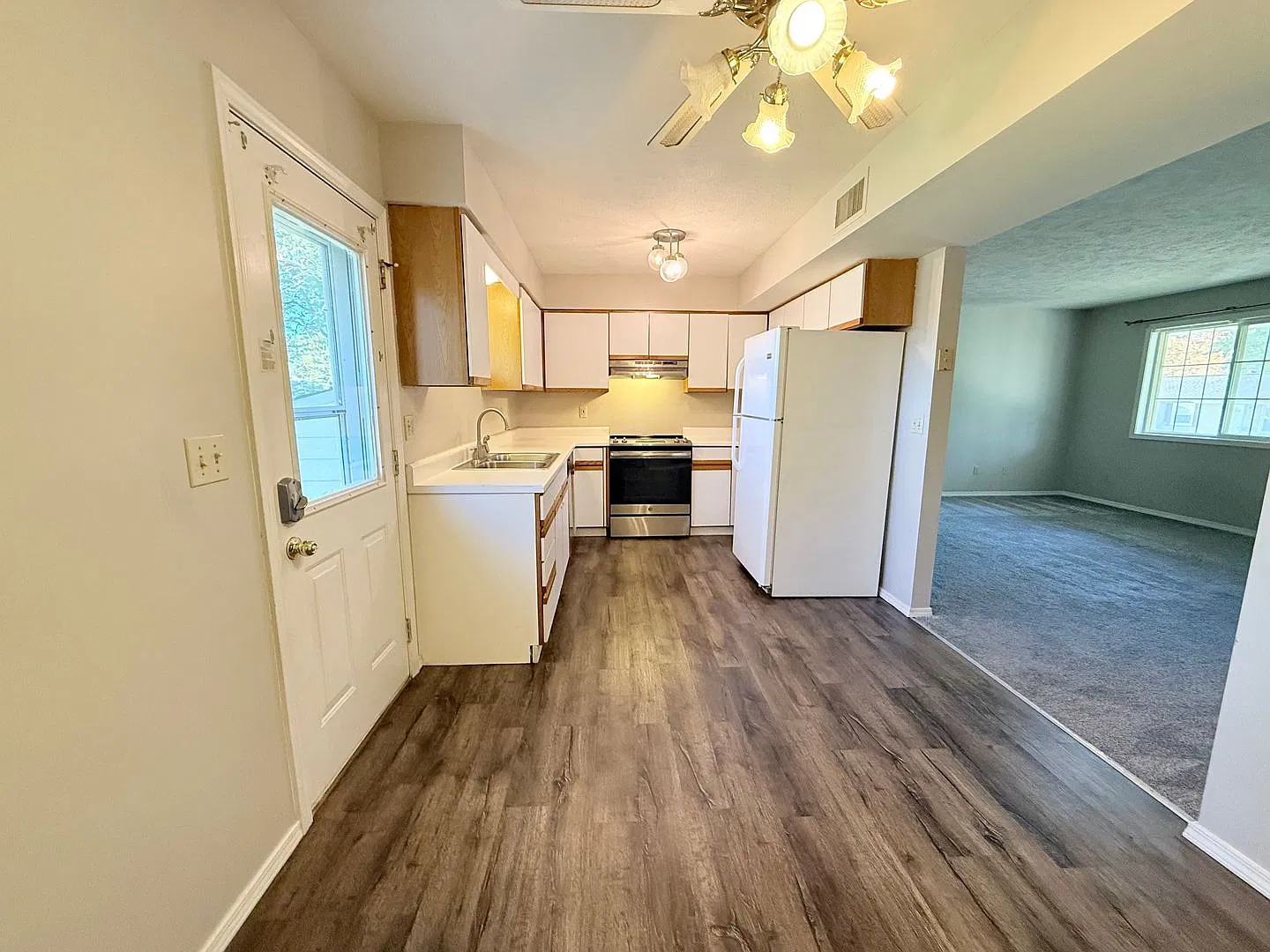 1122 West Ave. — Photo 2