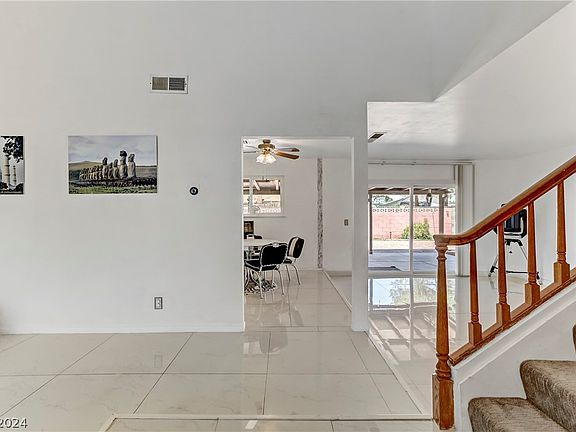 5th image of 5450 Shodall Cir