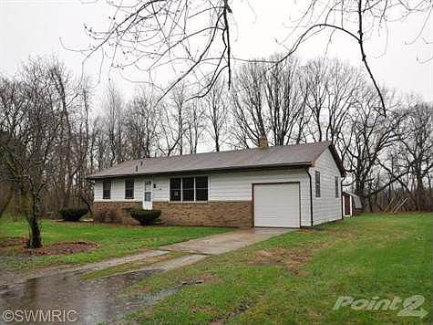 2nd image of 1695 Kay Dr