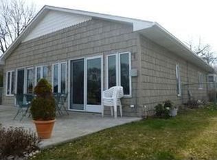 179 River Trail Dr, Bay City, MI 48706