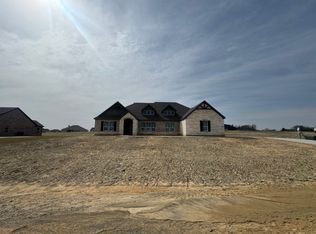 806 Valley Ridge Rd, Van Alstyne, TX 75495