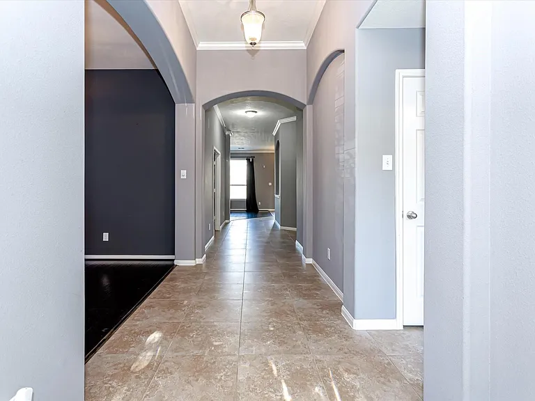 14322 Baron Creek Ln — Photo 39