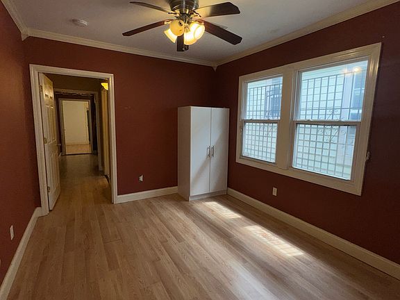 5th image of 2527 Lavender St