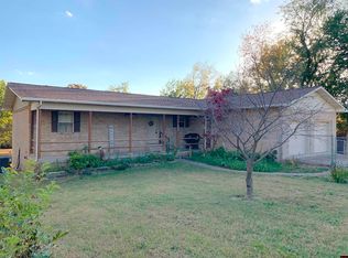 123 W Sanford St, Gassville, AR 72635