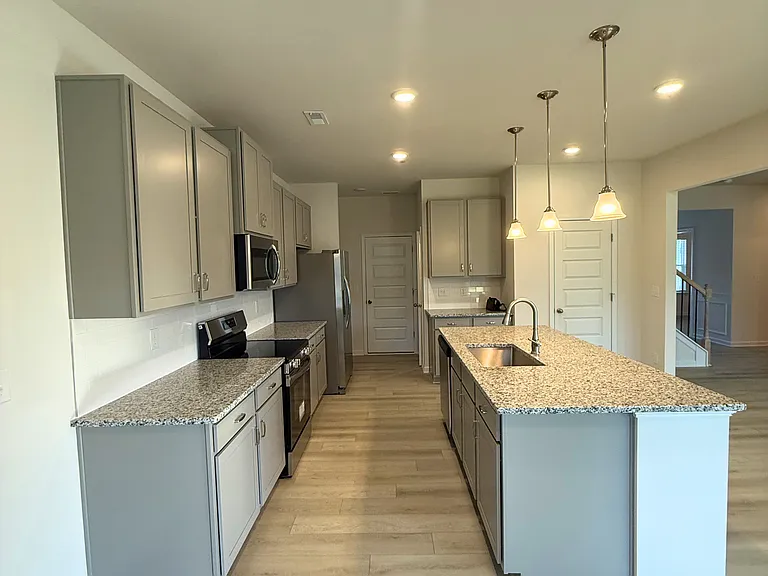 11053 Valmont Way — Photo 21