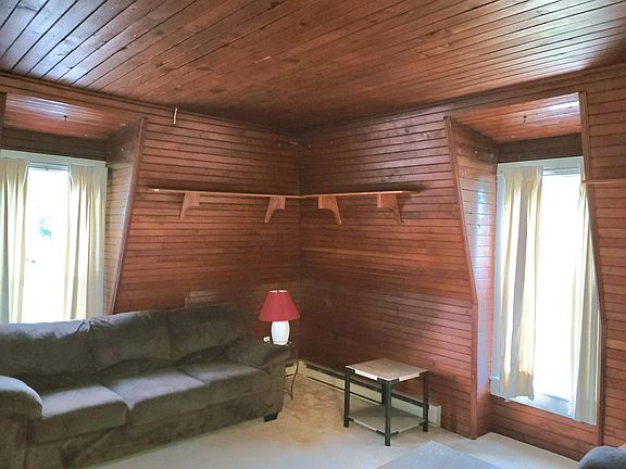 5th image of 139 E Dubois Ave #139A