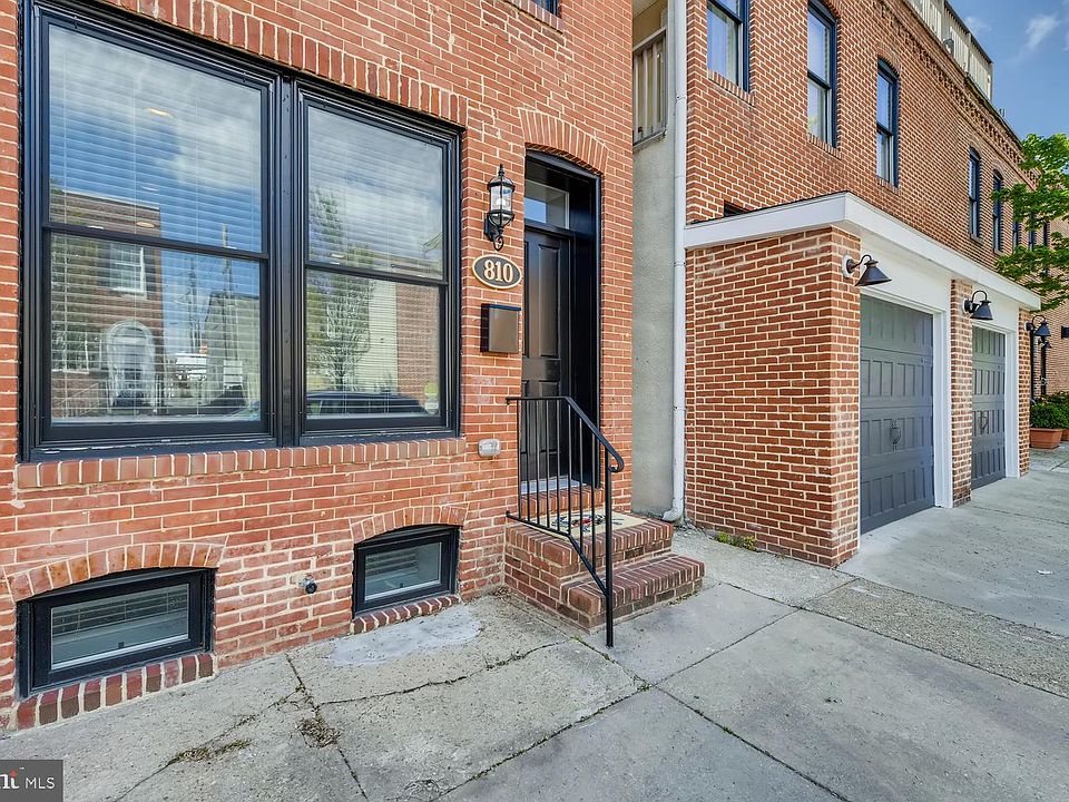 1st image of 810 S East Ave
