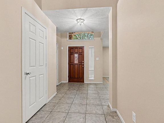 5th image of 12911 Fox Arrow Ln