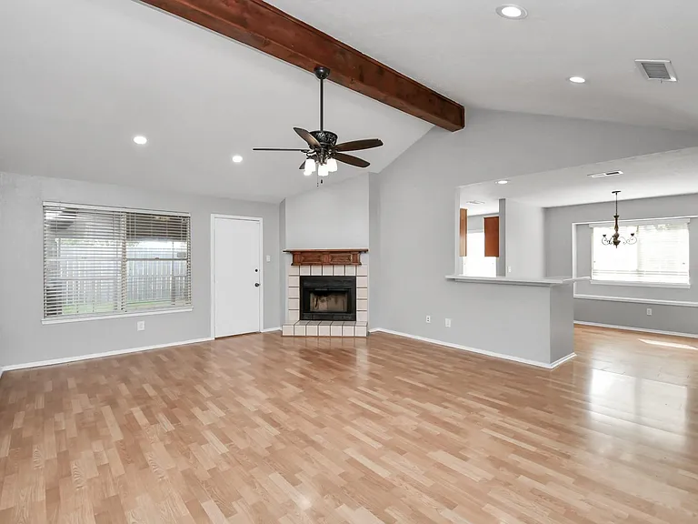 2210 S Ferrisburg Ct — Photo 4