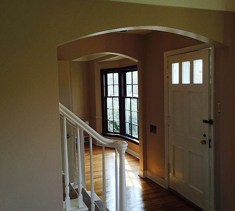 4th image of 3024 W Jarvis Ave