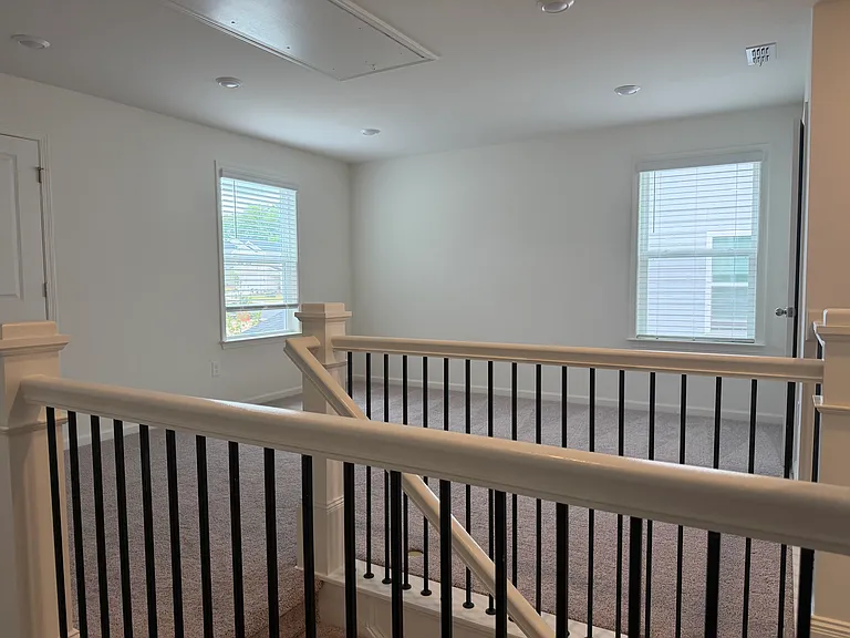 2409 Abbot Hall Dr — Photo 16