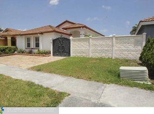 1049 NW 131st Ave, Miami, FL 33182