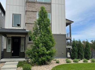 9087 Ramblestone St, Highlands Ranch, CO 80129