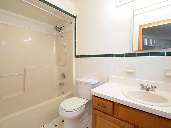 5th image of 716 W End Ave #A