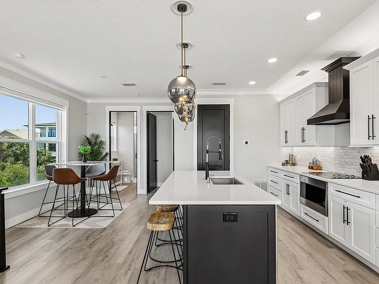 1329 N Ocean Shore Blvd — Photo 18