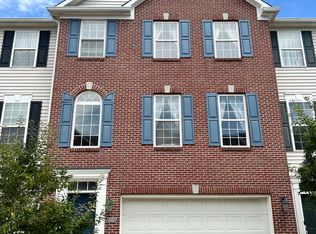 9462 Tanhurst Dr, Indianapolis, IN 46250