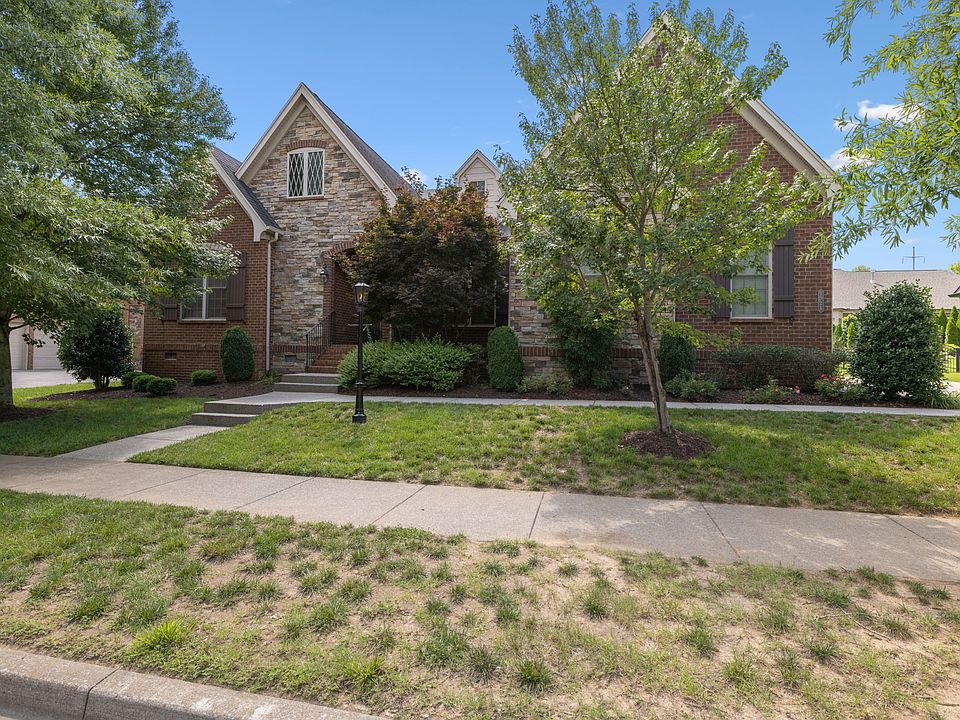 1st image of 1326 Cottingham Dr