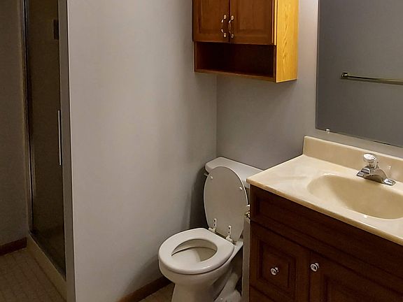 4th image of 810 98th Ave NW APT 105
