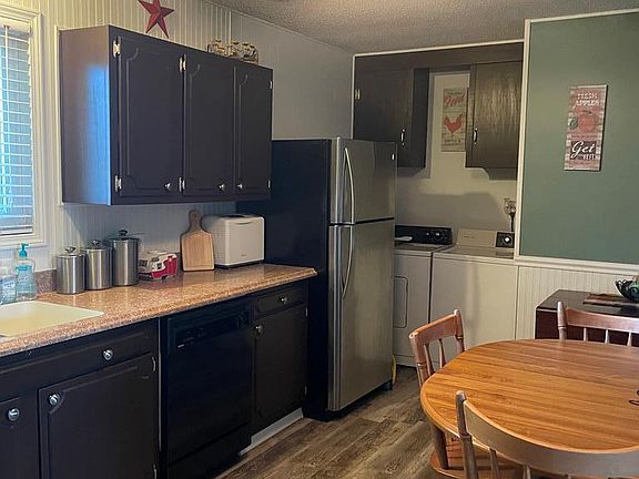 4th image of 5813 Birchwood Dr