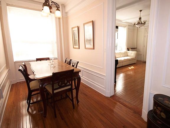 4th image of 203-211 W 81st St #1G