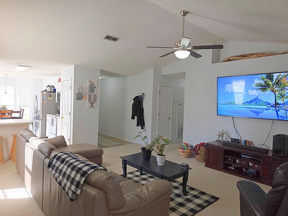 3rd image of 5234 Hawks Nest Dr