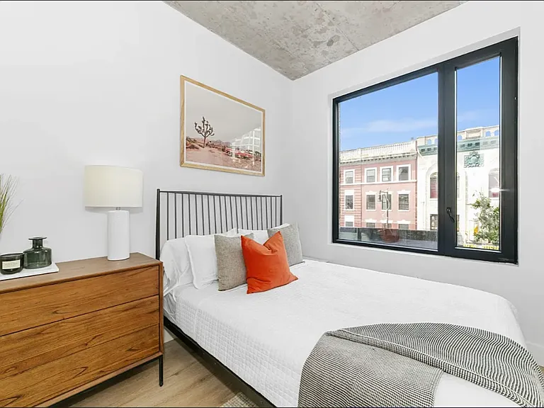 815 Flatbush Ave #711 — Photo 4