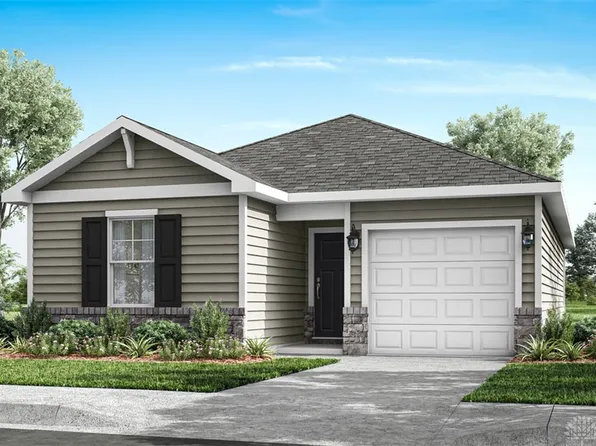 1138 Theatre Dr, Wilmington, OH 45177