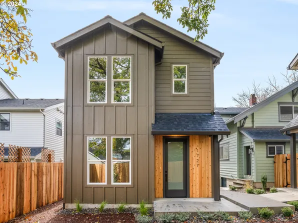1727 SE Miller St, Portland, OR 97202