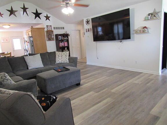 5th image of 106 Turnberry Dr