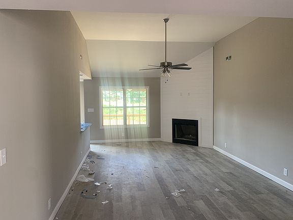 2nd image of 36 Charleston Oaks Lot 36