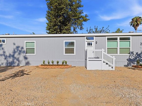 4th image of 31221 Neer St