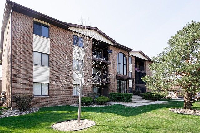 1st image of 13422 W Circle Dr #G-421