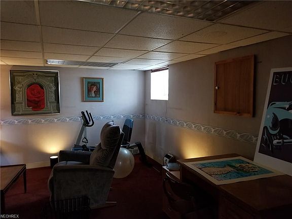 5th image of 17601 Schenely Ave