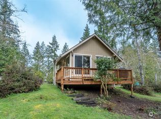 1015 Yew Blvd NW, Lakebay, WA