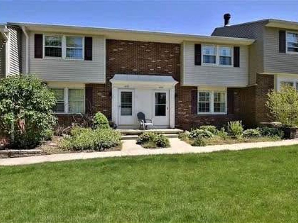 1st image of 4613 Cox Dr #B