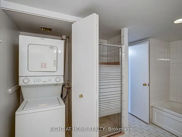 44 Saint Joseph St #2702 — Photo 2