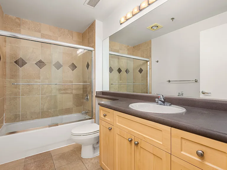 2717 Western Ave #5006 — Photo 11