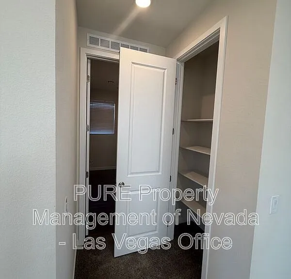 10661 Valletta Ave — Photo 29